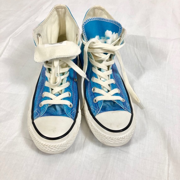 chuck taylor shoes price